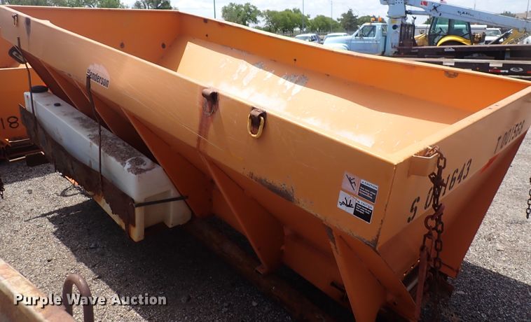 image for item DJ5686 Henderson spreader