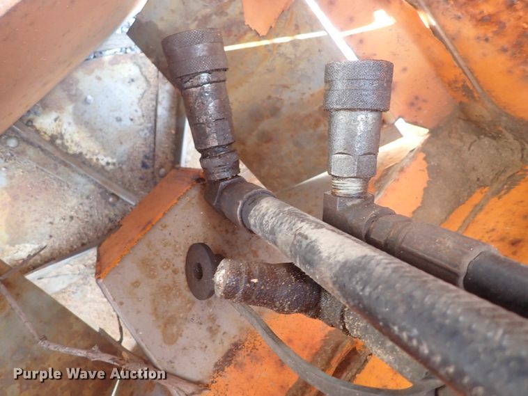 image for item DJ5686 Henderson spreader