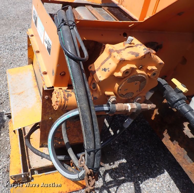 image for item DJ5686 Henderson spreader