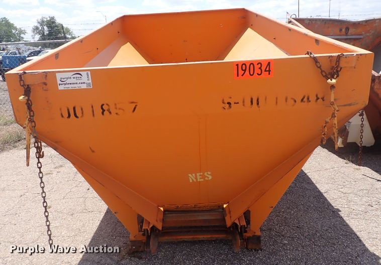 image for item DJ5689 Henderson spreader