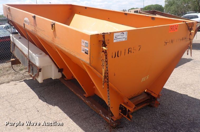 image for item DJ5689 Henderson spreader