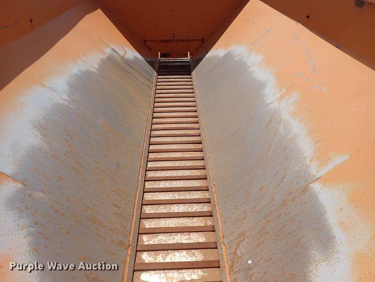 image for item DJ5689 Henderson spreader