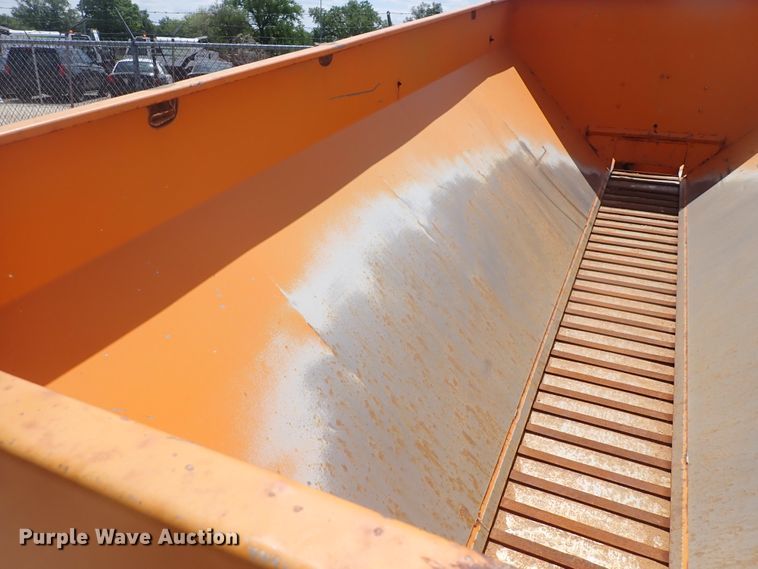 image for item DJ5689 Henderson spreader