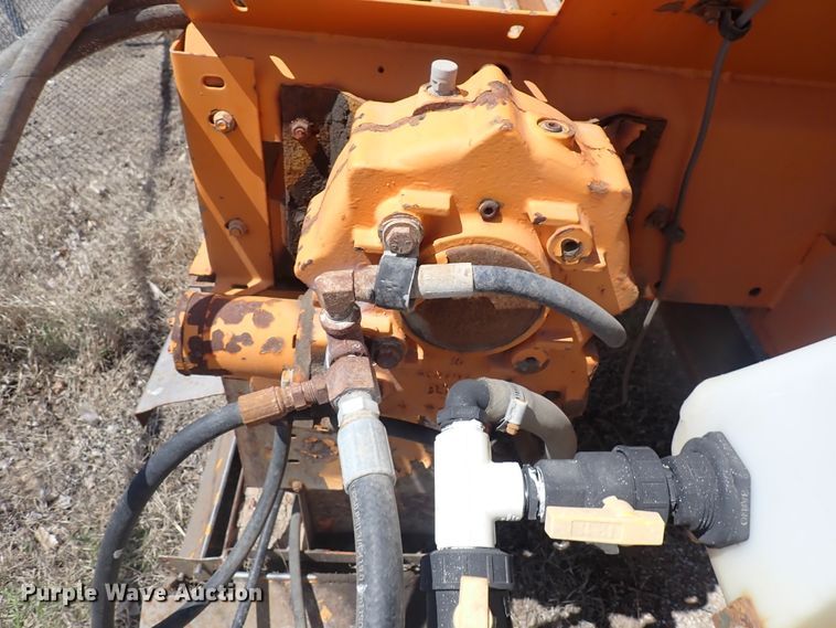 image for item DJ5689 Henderson spreader