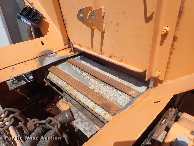 image for item DJ5689 Henderson spreader