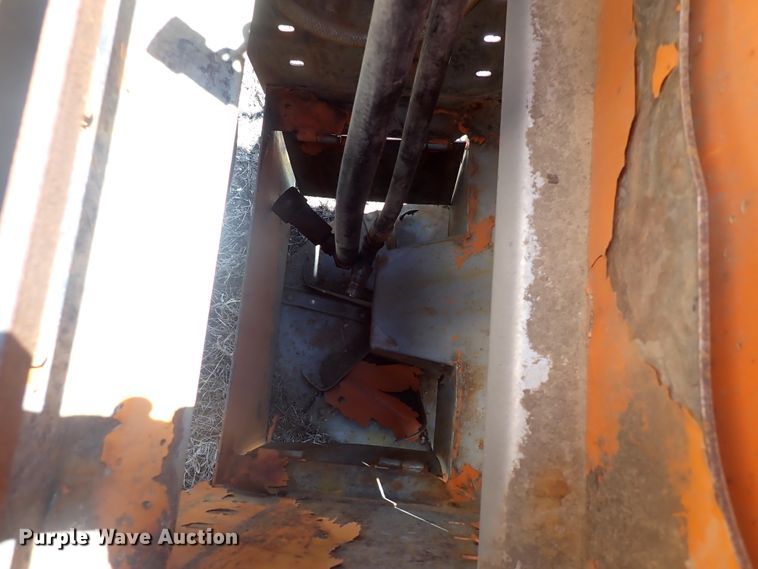 image for item DJ5689 Henderson spreader