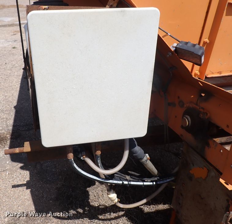 image for item DJ5689 Henderson spreader