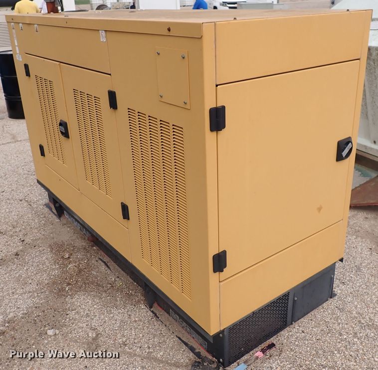 image for item IF9120 2003 Olympian G40F3  generator