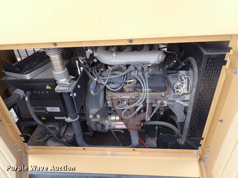 image for item IF9120 2003 Olympian G40F3  generator