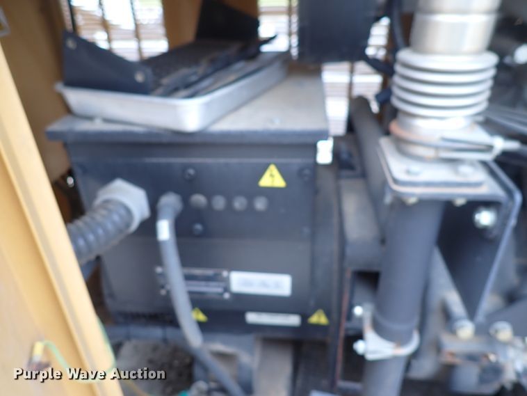 image for item IF9120 2003 Olympian G40F3  generator