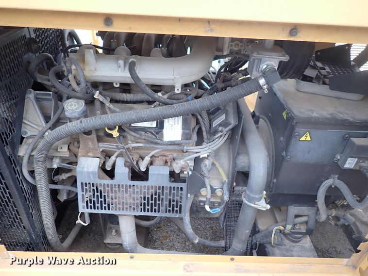 image for item IF9120 2003 Olympian G40F3  generator