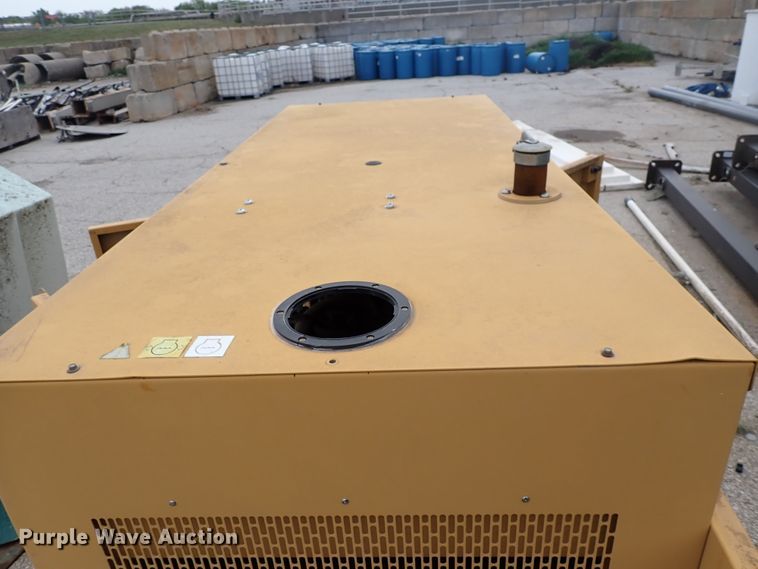 image for item IF9120 2003 Olympian G40F3  generator