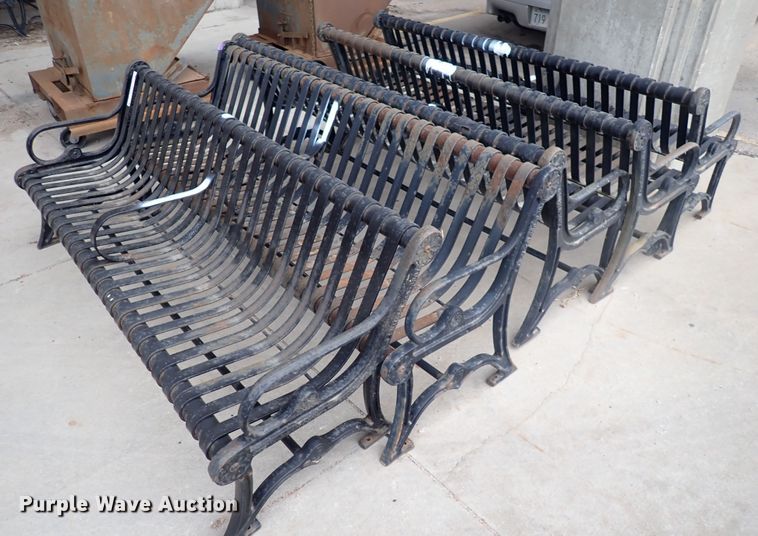image for item IF9129 (6) benches