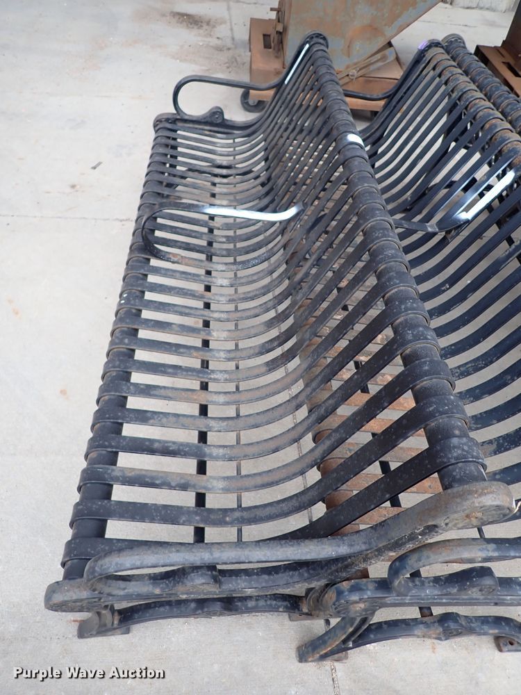 image for item IF9129 (6) benches