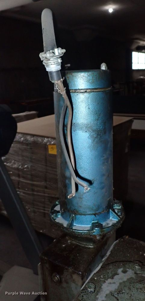 image for item IF9142 Greenlee 550 Speed Bender  pipe bender