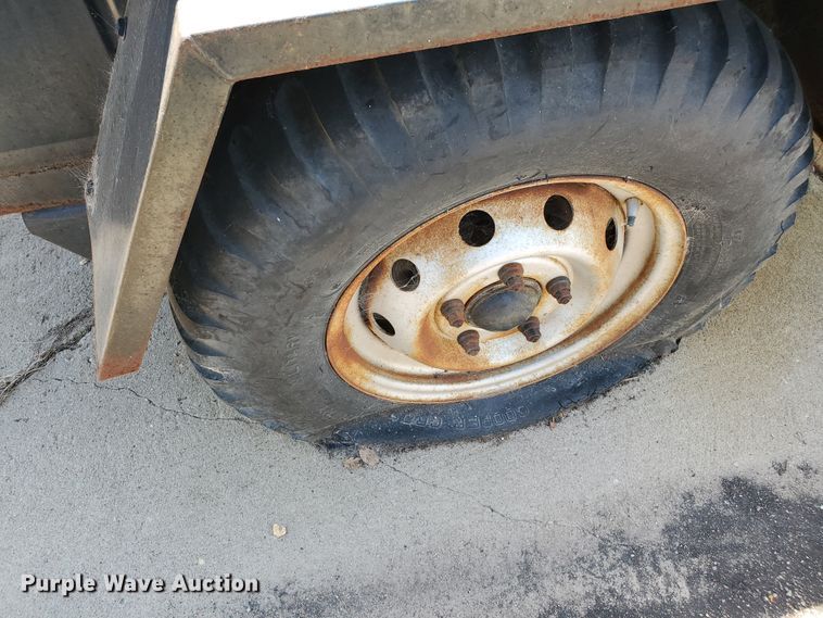 image for item DF5617 1968 U.S. Army SF-10.0MD  generator