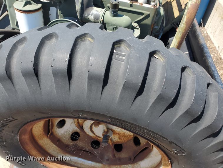 image for item DF5617 1968 U.S. Army SF-10.0MD  generator