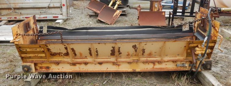 image for item DF6794 Lawton Equipment L8000  end gate spreader