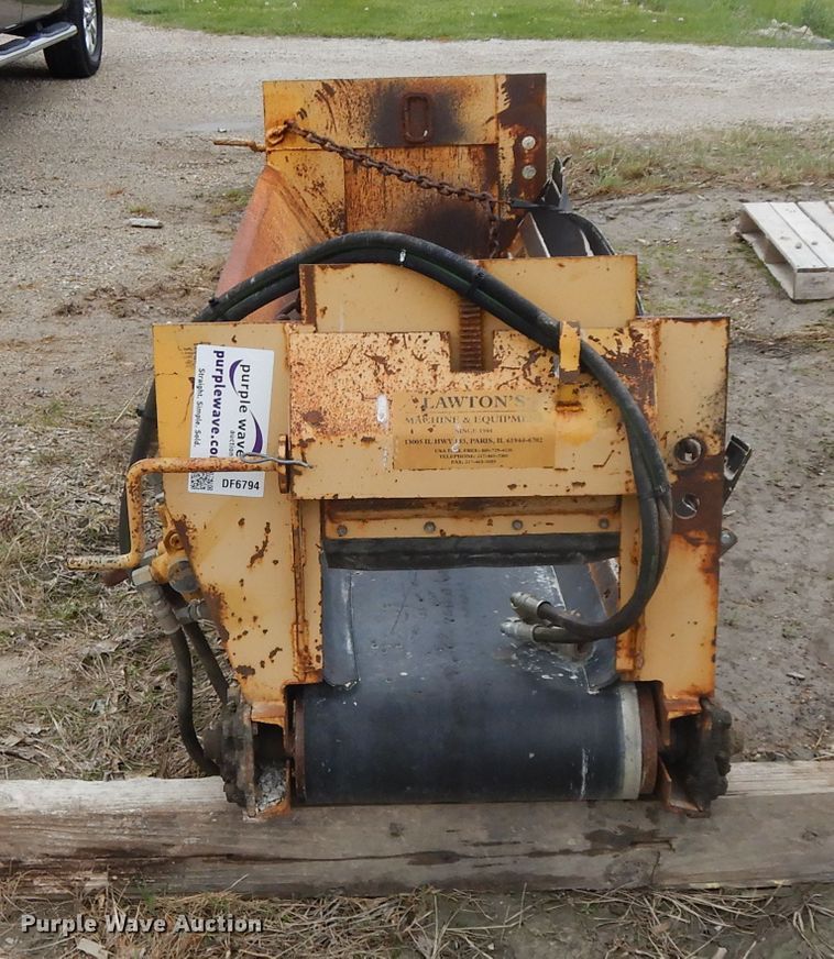 image for item DF6794 Lawton Equipment L8000  end gate spreader