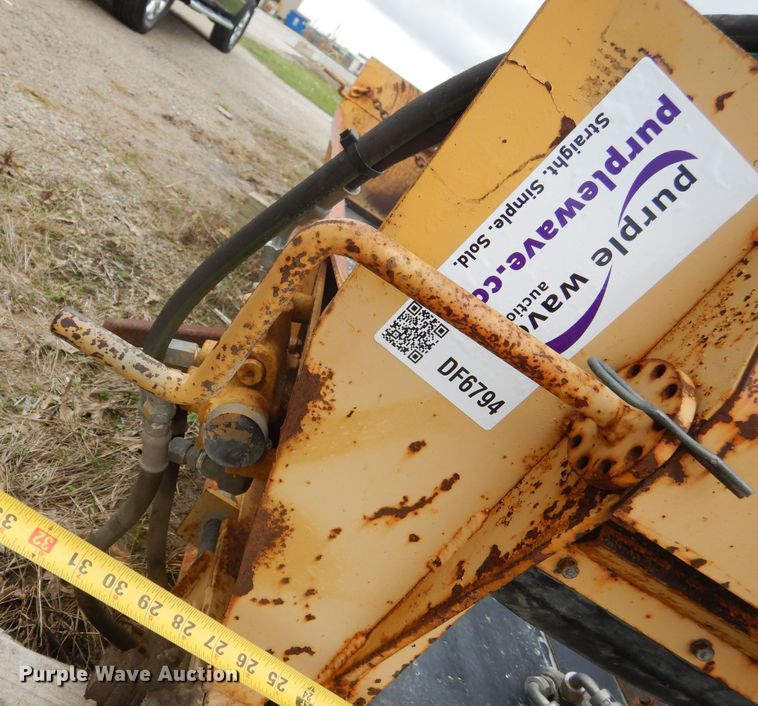 image for item DF6794 Lawton Equipment L8000  end gate spreader