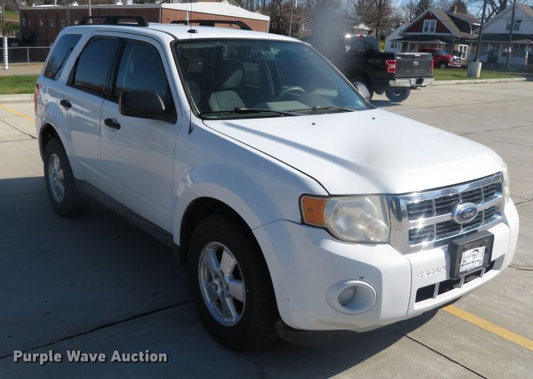 image for item DH0747 2009 Ford Escape XLT  SUV