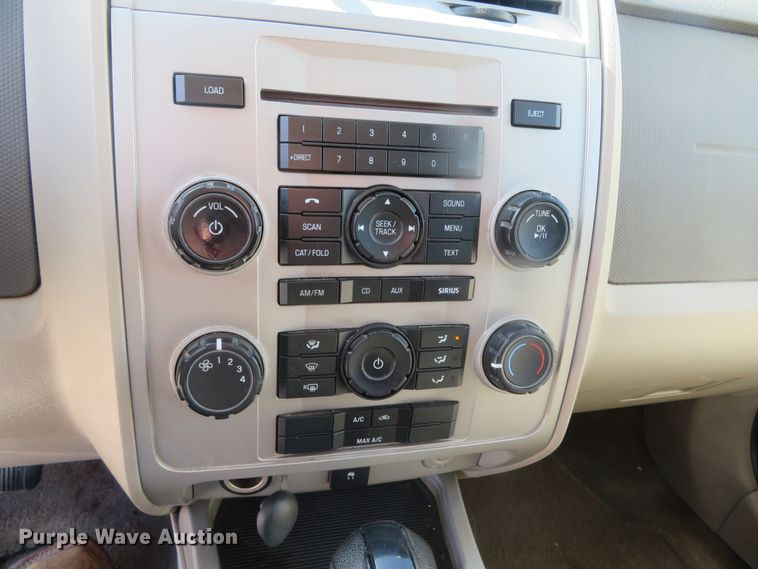 image for item DH0747 2009 Ford Escape XLT  SUV