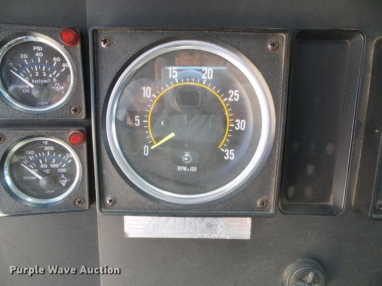 image for item DI5589 1997 Pierce  rescue vehicle