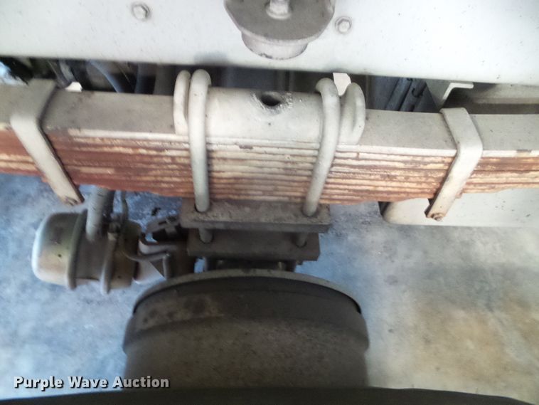 image for item DI5589 1997 Pierce  rescue vehicle