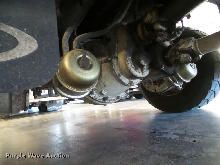 image for item DI5589 1997 Pierce  rescue vehicle