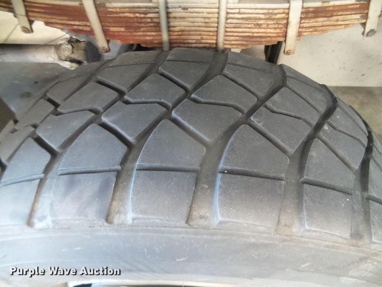 image for item DI5589 1997 Pierce  rescue vehicle