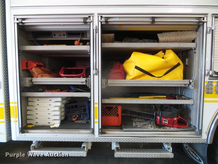 image for item DI5589 1997 Pierce  rescue vehicle