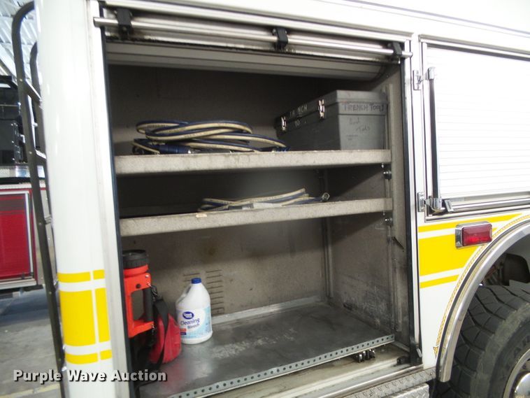 image for item DI5589 1997 Pierce  rescue vehicle