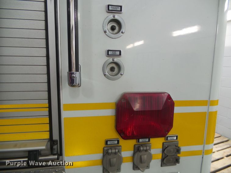 image for item DI5589 1997 Pierce  rescue vehicle