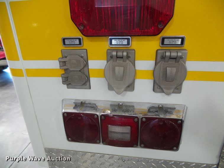 image for item DI5589 1997 Pierce  rescue vehicle