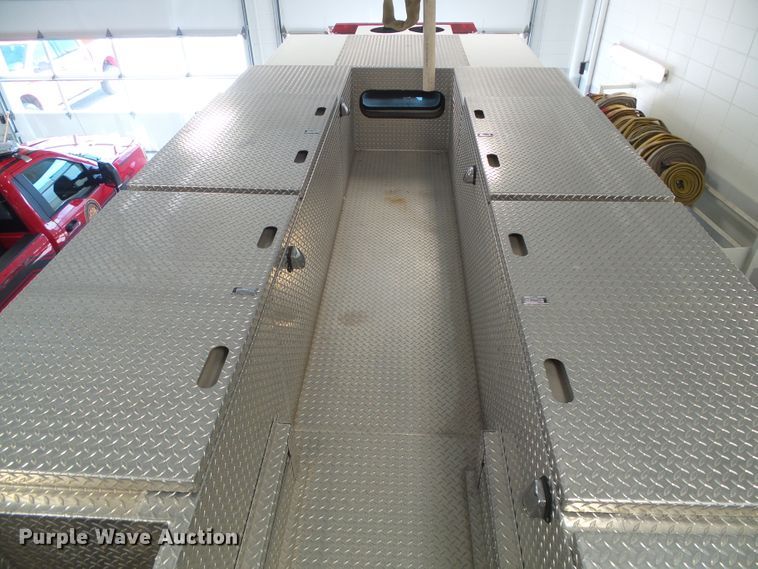 image for item DI5589 1997 Pierce  rescue vehicle