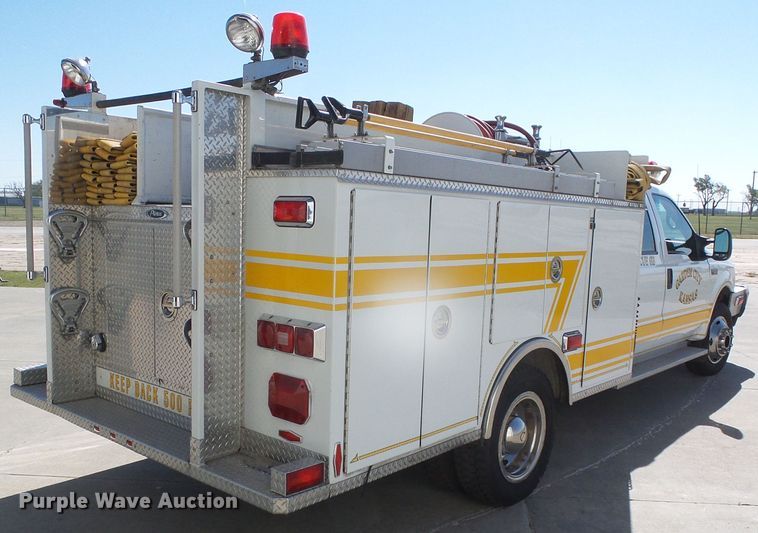 image for item DI5590 2002 Ford F550 Super Duty  Crew Cab brush fire truck