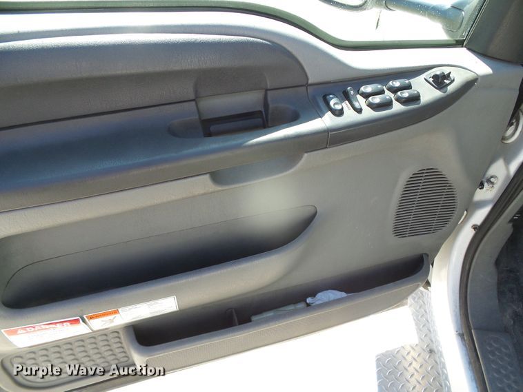 image for item DI5590 2002 Ford F550 Super Duty  Crew Cab brush fire truck