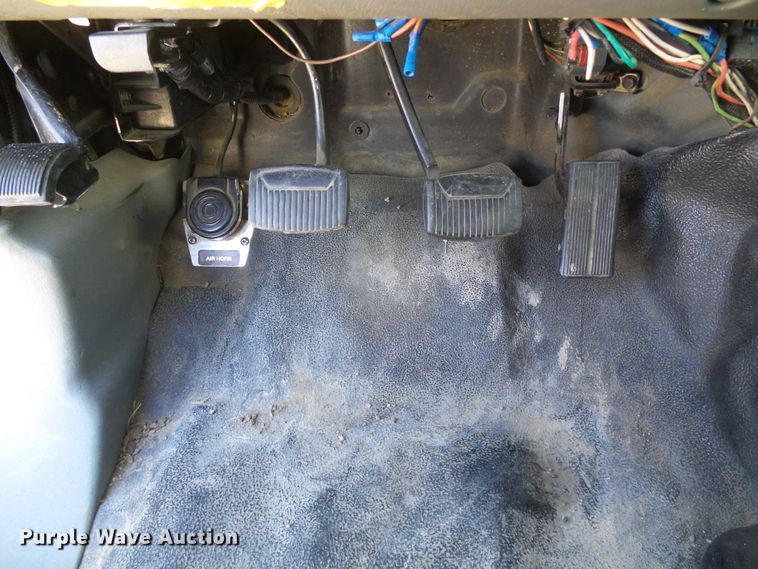 image for item DI5590 2002 Ford F550 Super Duty  Crew Cab brush fire truck