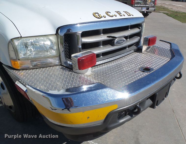 image for item DI5590 2002 Ford F550 Super Duty  Crew Cab brush fire truck