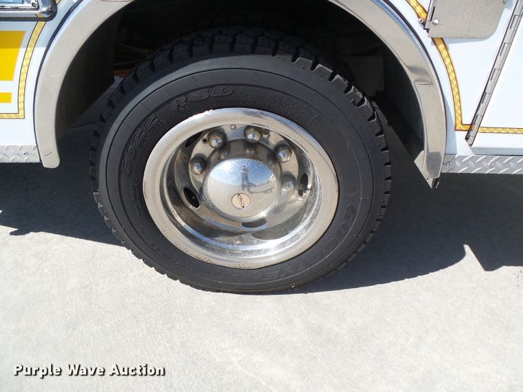 image for item DI5590 2002 Ford F550 Super Duty  Crew Cab brush fire truck