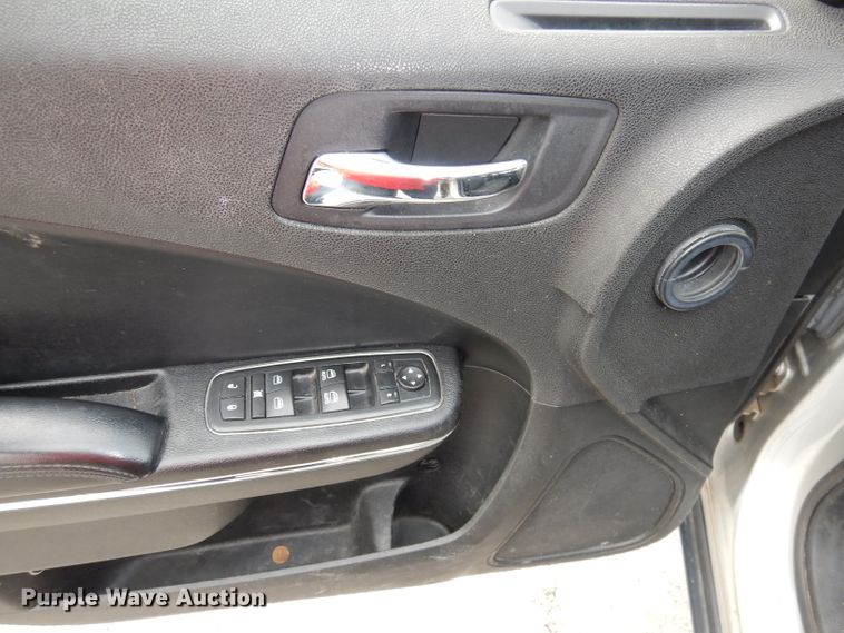 image for item DI6589 2011 Dodge Charger Police