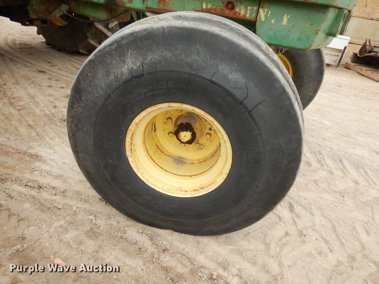 image for item DI6603 1981 John Deere 4840  tractor