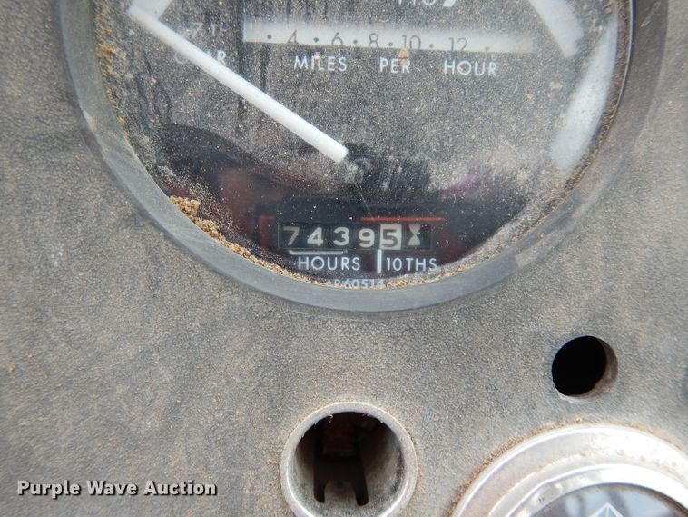 image for item DI6603 1981 John Deere 4840  tractor