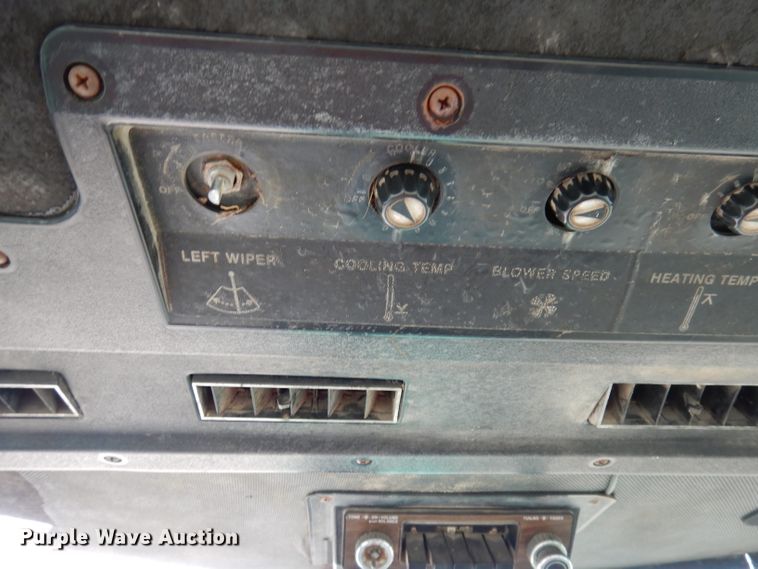 image for item DI6603 1981 John Deere 4840  tractor