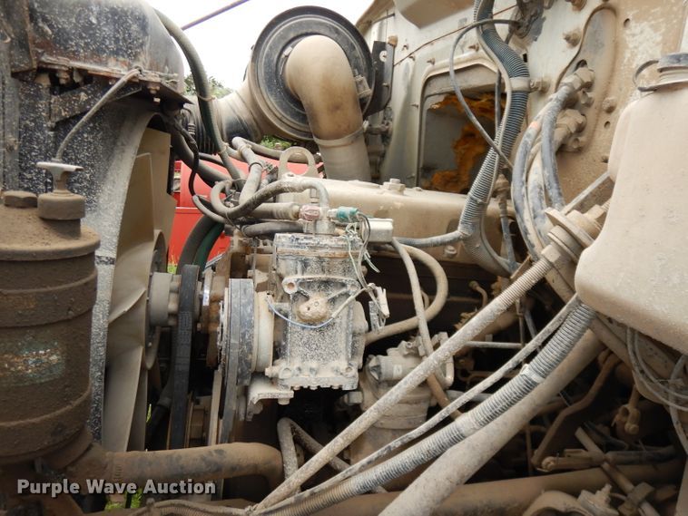 image for item DI6610 1988 International F2375  dump truck