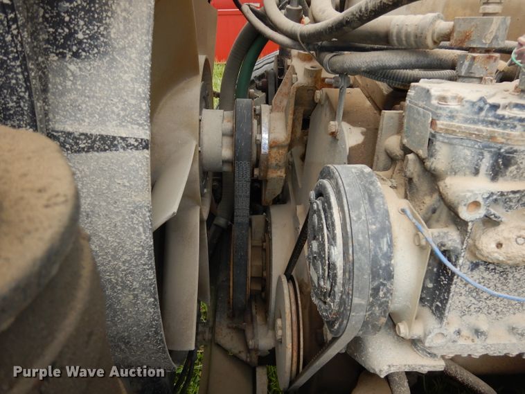 image for item DI6610 1988 International F2375  dump truck