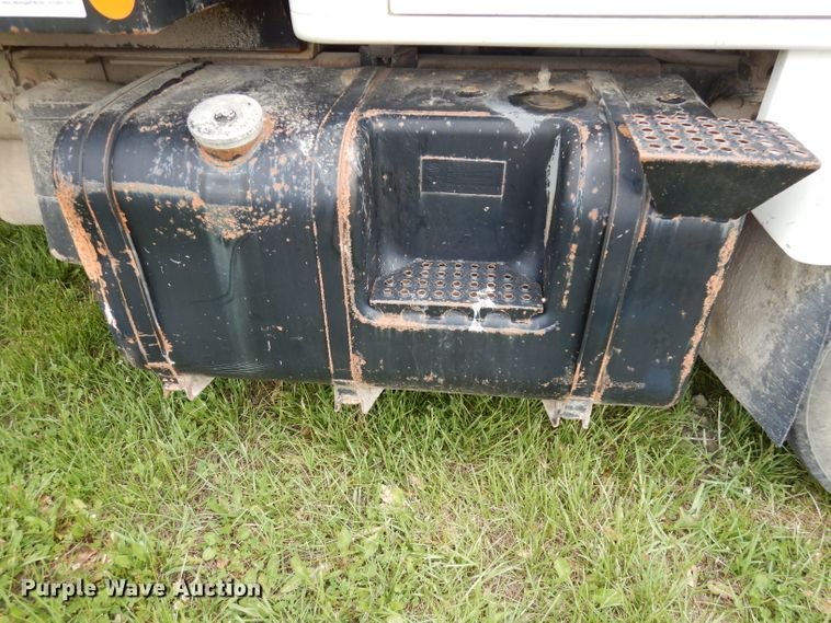 image for item DI6610 1988 International F2375  dump truck