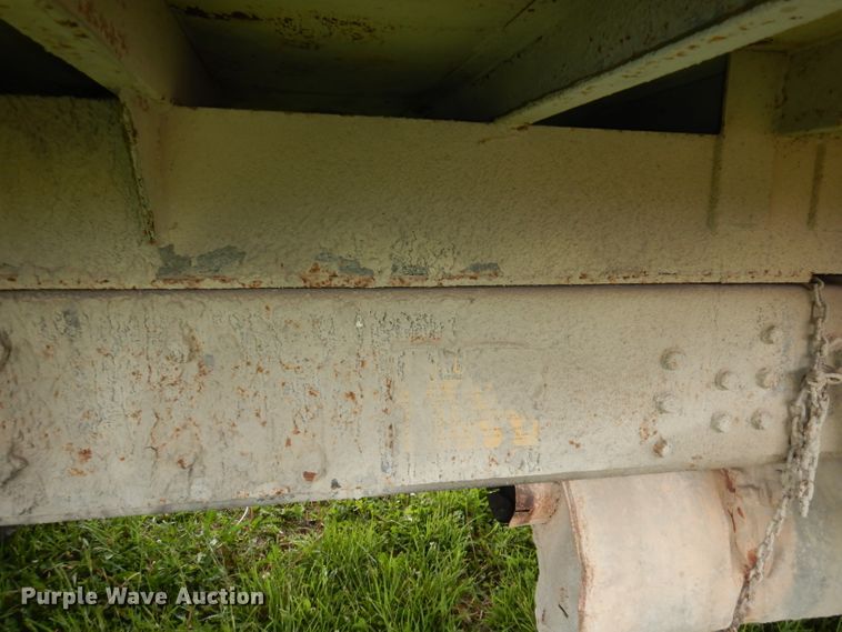 image for item DI6610 1988 International F2375  dump truck