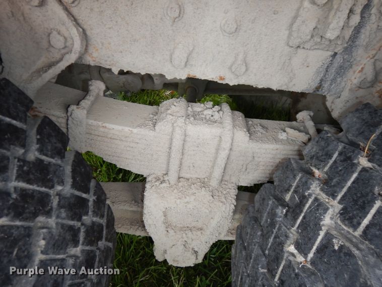 image for item DI6610 1988 International F2375  dump truck