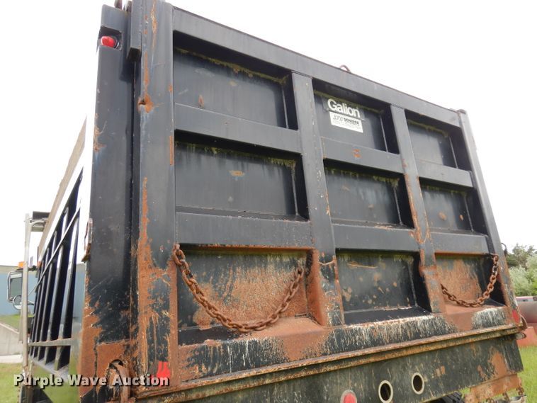 image for item DI6610 1988 International F2375  dump truck